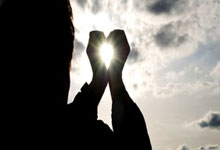 炒股配资杠杆亻中承配资:股票软件电脑版排行榜前十名-金价新纪录 这些A股公司赚翻！机构看至3750美元